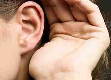 耳朵养生保健法 按压耳穴带来4种健康功效