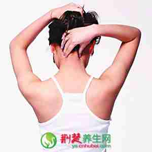 按摩四个穴位解决三伏天“夏打盹”