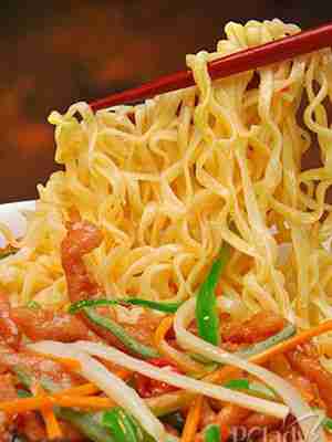 肯德基卖“化学速成鸡” 伤不起的坑爹食品