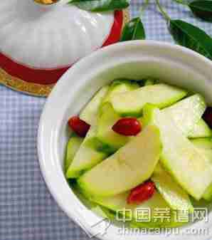 哪些蔬菜凉拌吃会导致中毒