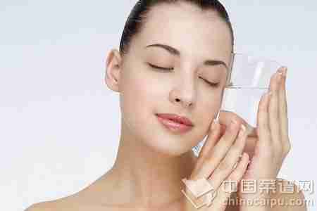 80%人喝水都存在的三个误区