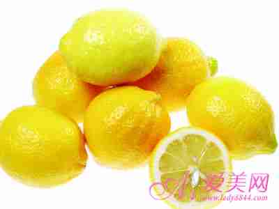脸上斑斑点点？6果蔬汤水"喝"掉斑点