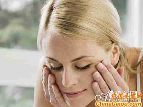 热水洗脸皮肤易老化 10个