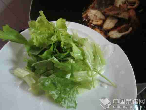 红烧鲈鱼
