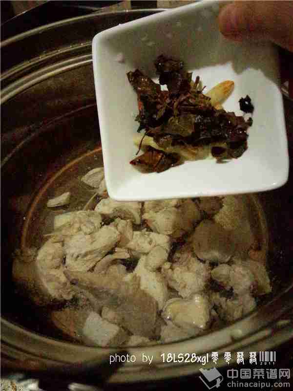 鱼腥草麦冬炖鸡汤