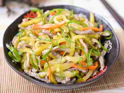 榨菜炒肉丝